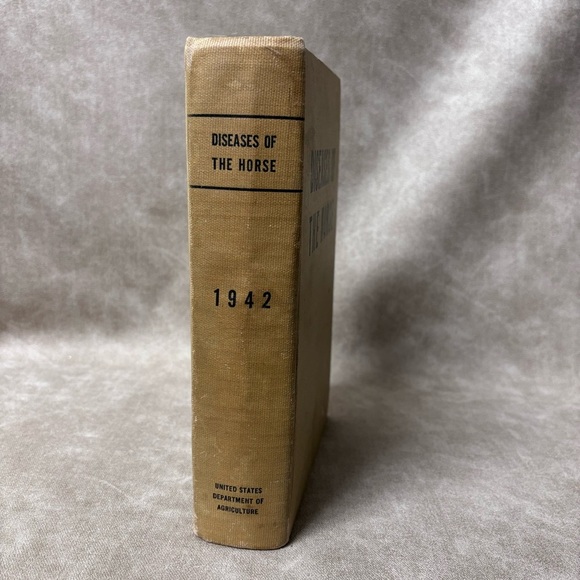 Special Report on Diseases of the Horse 1942 Hardcover Book - Picture 5 of 6
